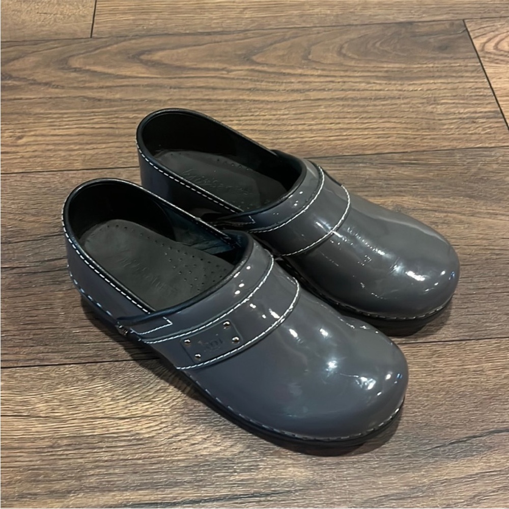 Sanita Lindsey clog in steel size 38